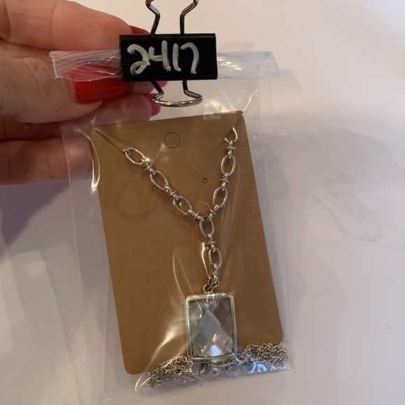 Avon large crystal pendant drop statement necklace - Picture 7 of 7